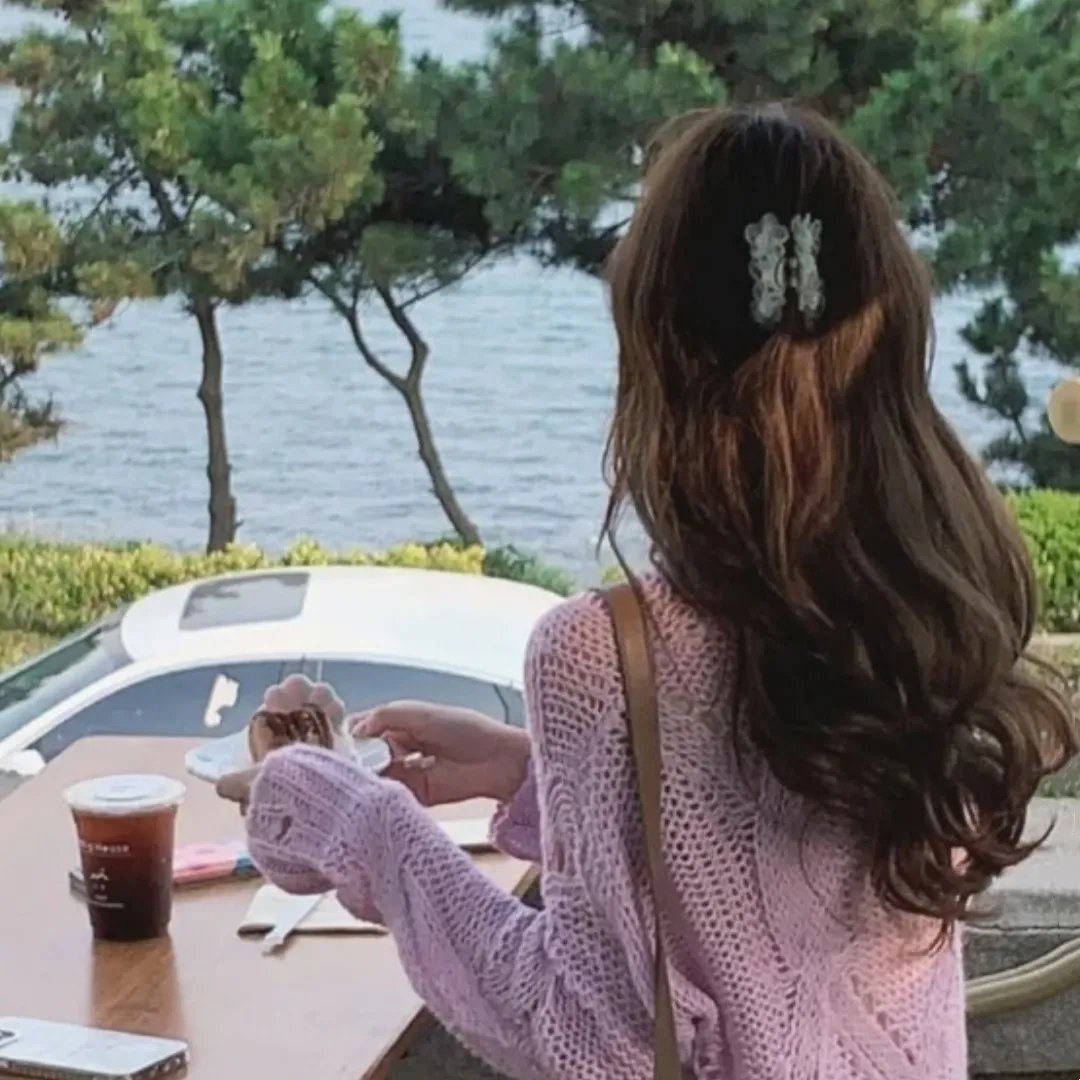 屋顶上的绿宝石